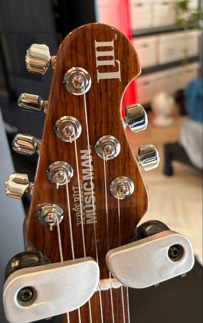 MUSIC MAN Luke Ⅲ HH Black 【2012年製】