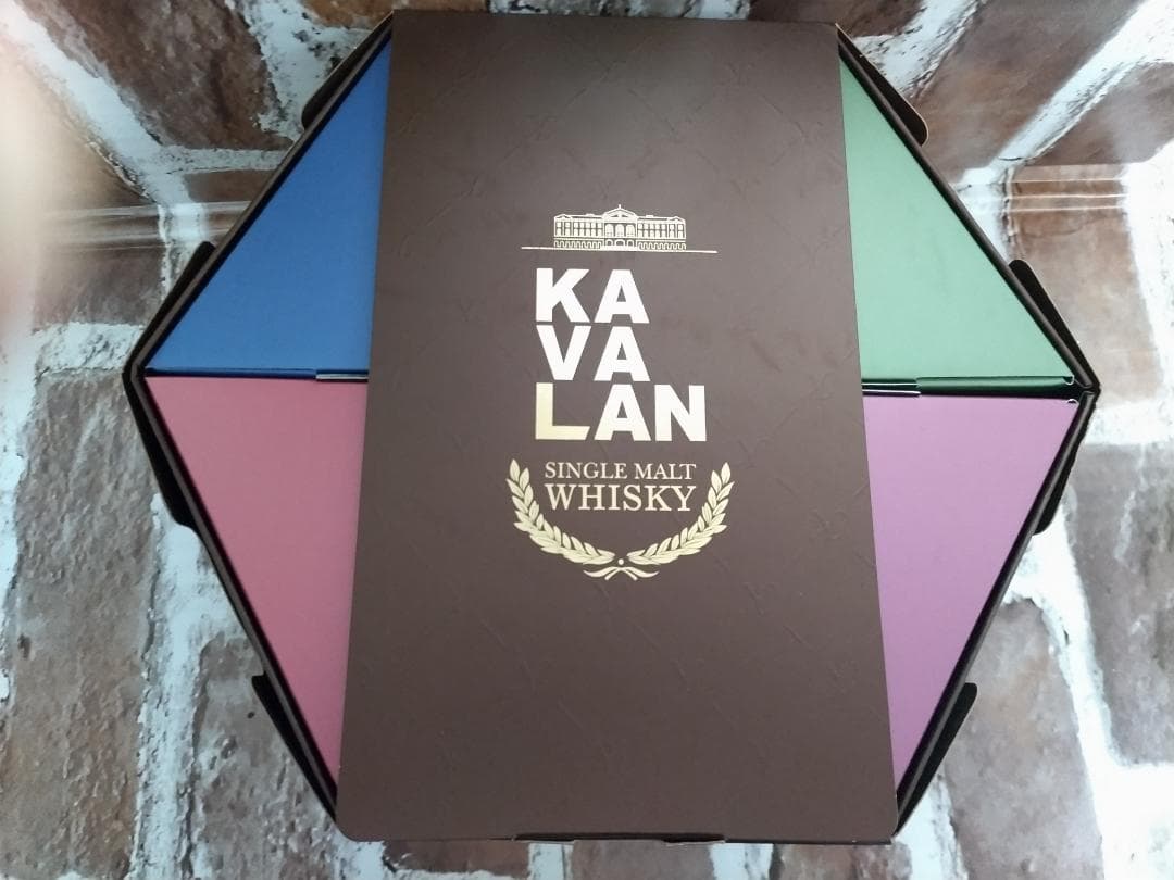 ☆KAVALANポットスチル型　ミニチュアボトルギフトセット☆