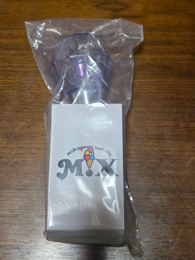 M!LK ミルクラスタル スティック3