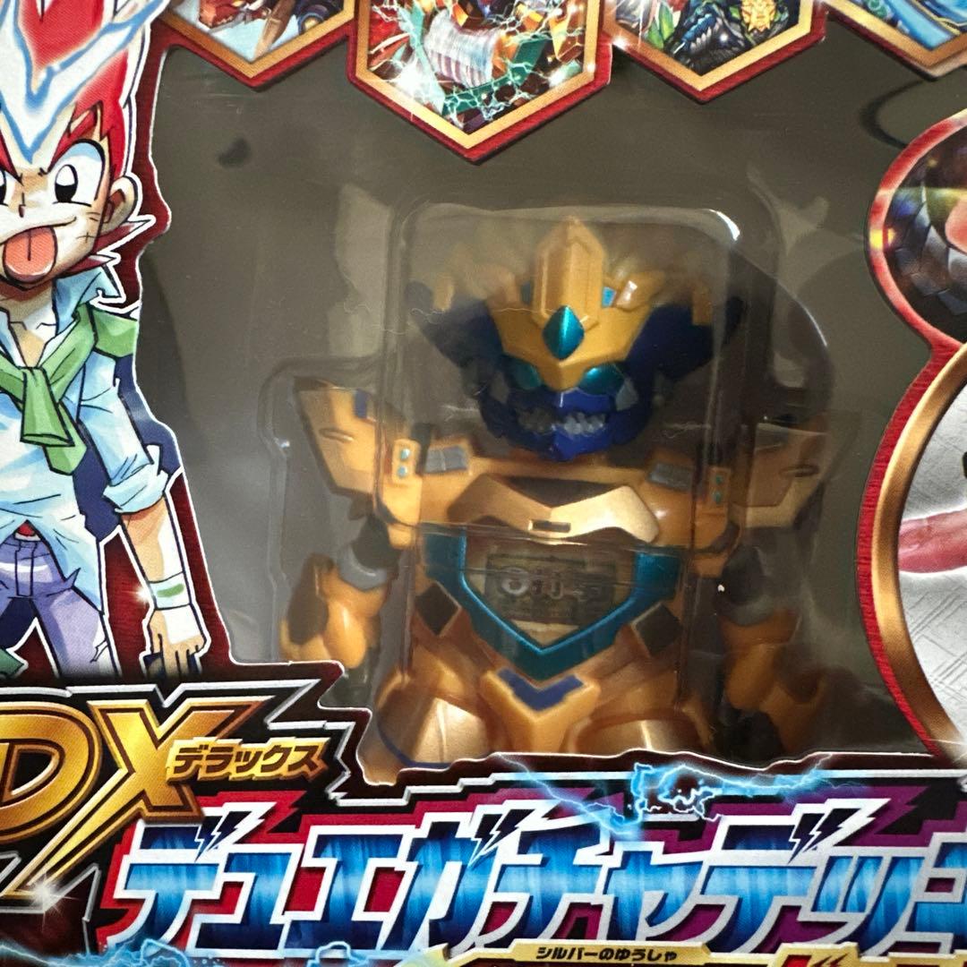 【未開封品】DXデュエガチャデッキ 銀刃の勇者 ドギラゴン DMD-34