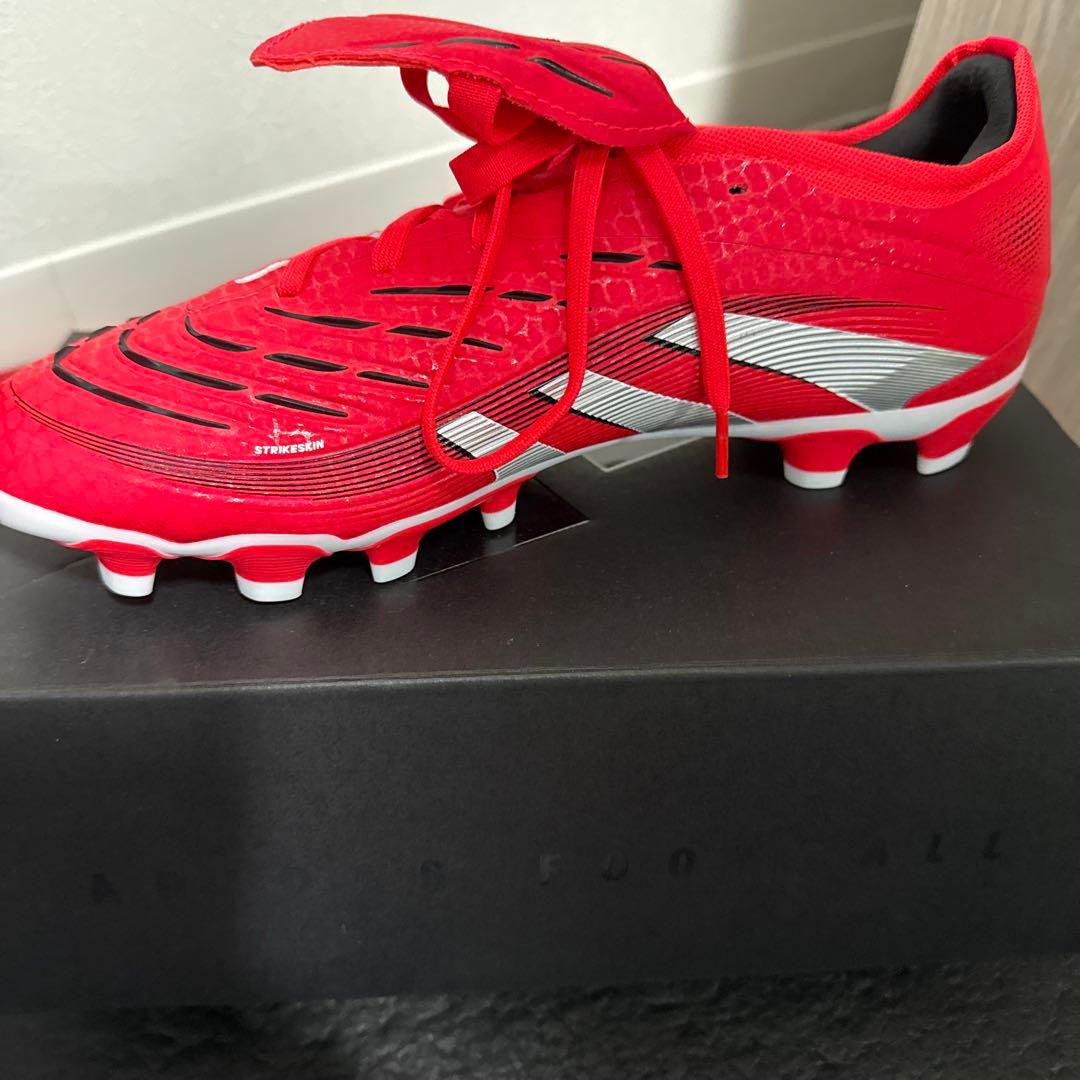 アディダスプレデター