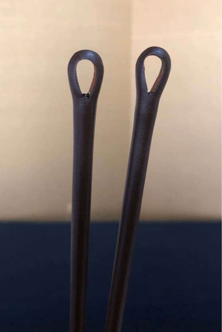 《R》茶道具 鉄風炉火箸 釜師 和田美之助造 共布 共箱　260209け1