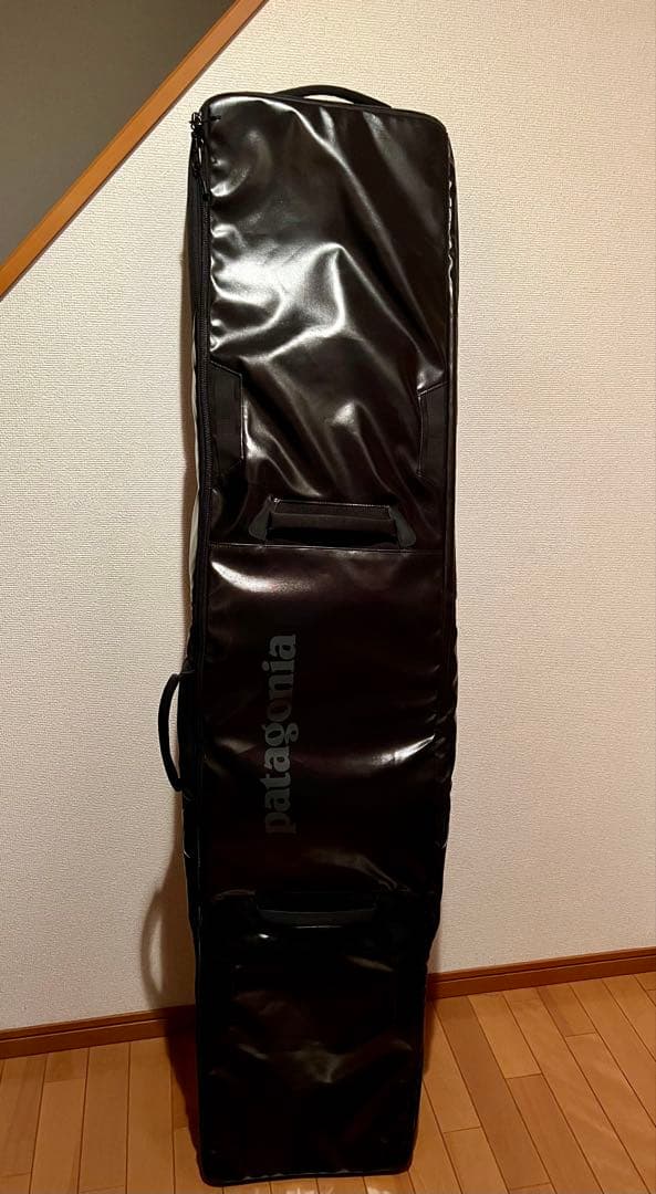 パタゴニア　ブラックホール　スノーローラー　スキースノーボードキャリースキー