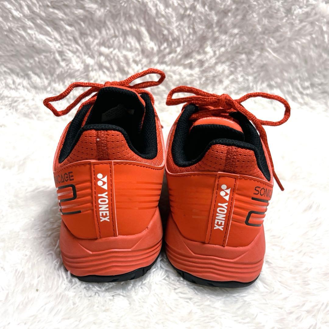 未使用級✨YONEX ソニケージ テニスシューズ 26.0cm オレンジ レッド