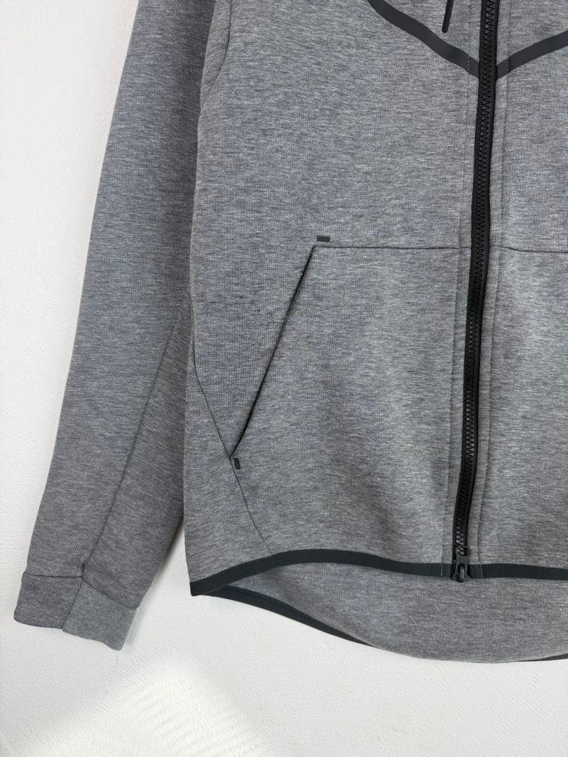 NIKEテックフリースウインドランナーグレー　サイズS 廃盤希少モデル