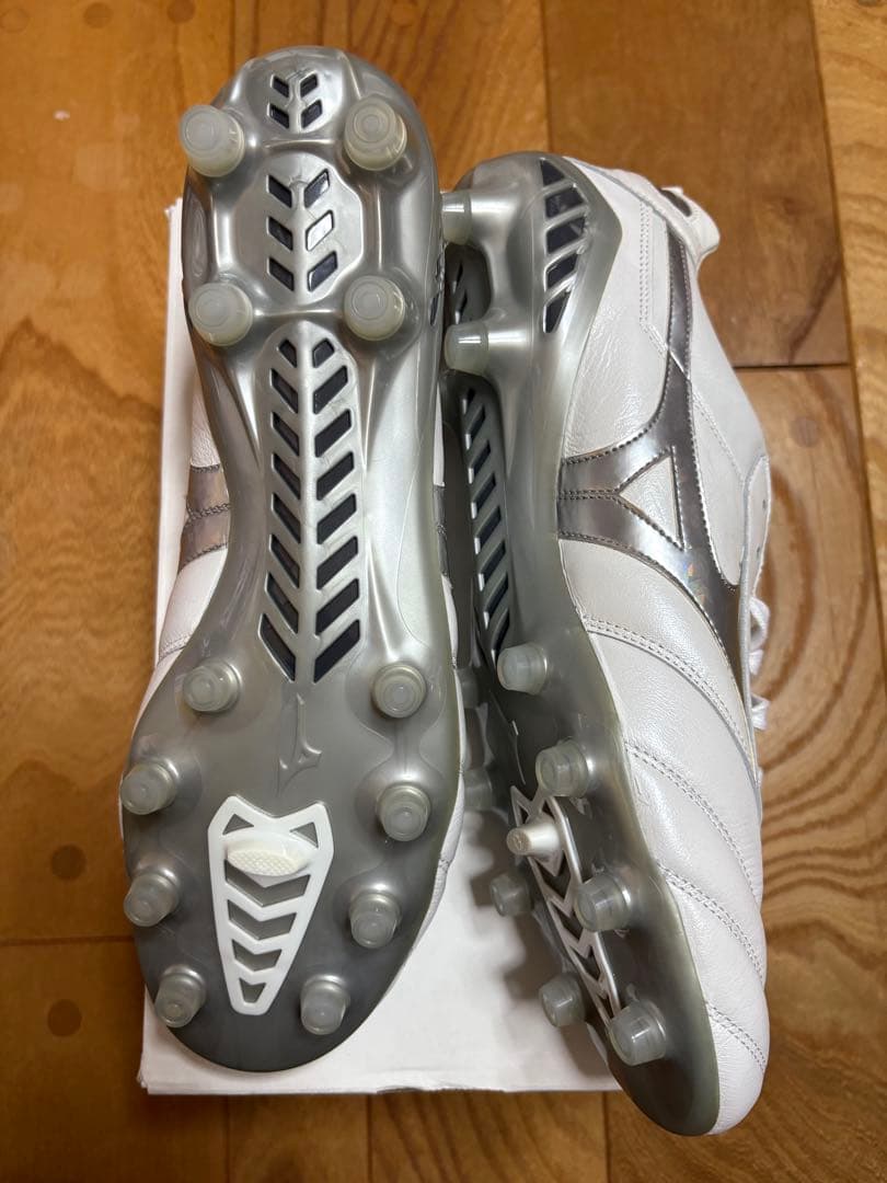 新品　超激レア　超限定品　ミズノ　モレリア DNA JAPAN 27.5cm