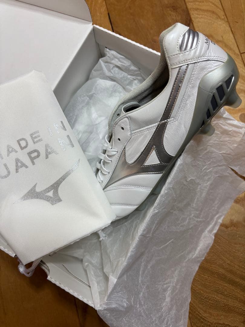 新品　超激レア　超限定品　ミズノ　モレリア DNA JAPAN 27.5cm