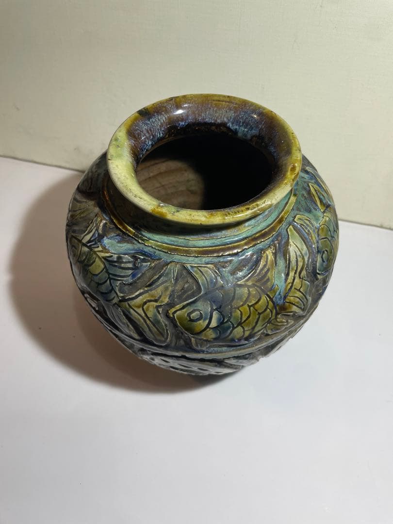やちむん　琉球　琉球古典焼　かき落とし　壺