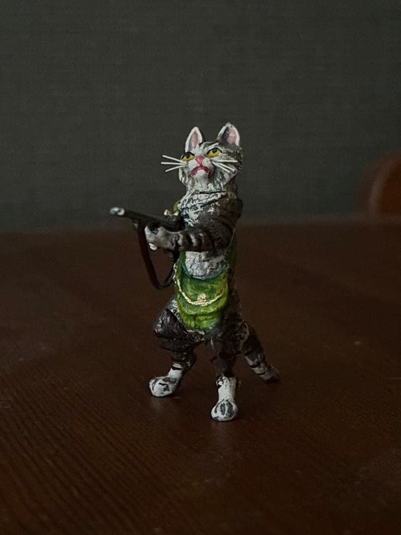 ヴィエナブロンズ　【猫のハンター】