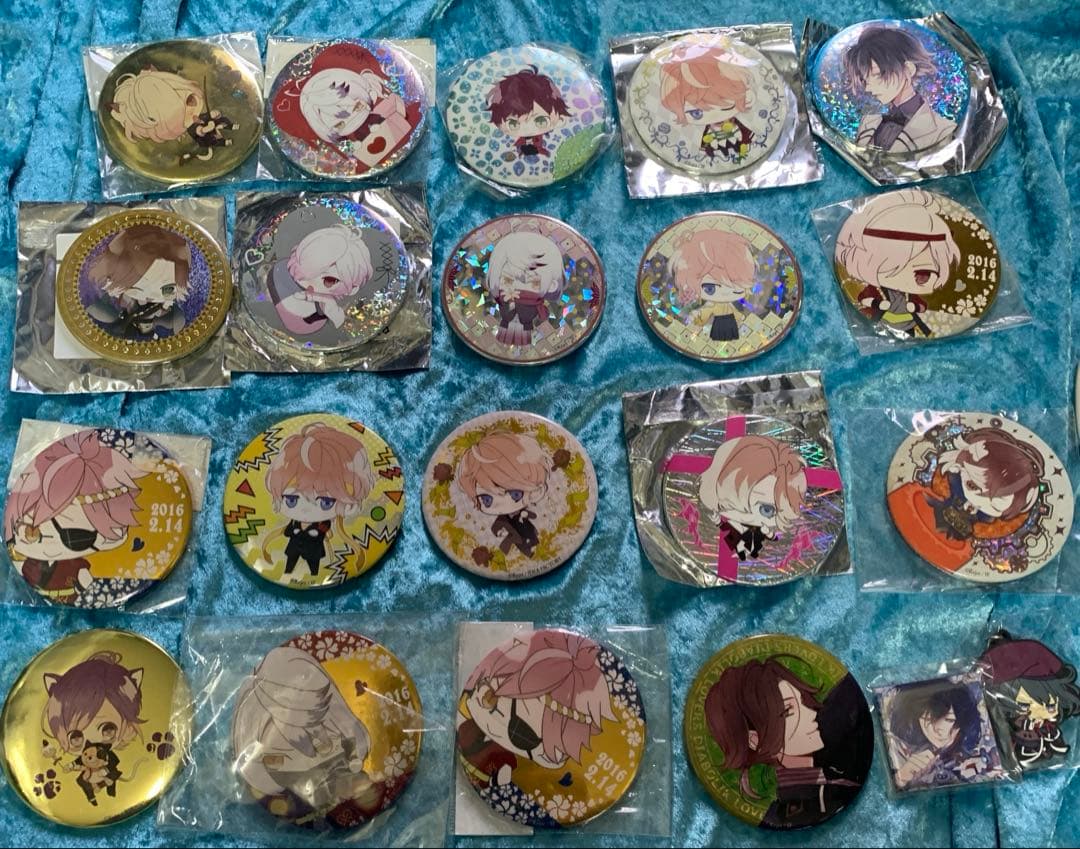 DIABOLIK LOVERS ホロ缶バッジセット