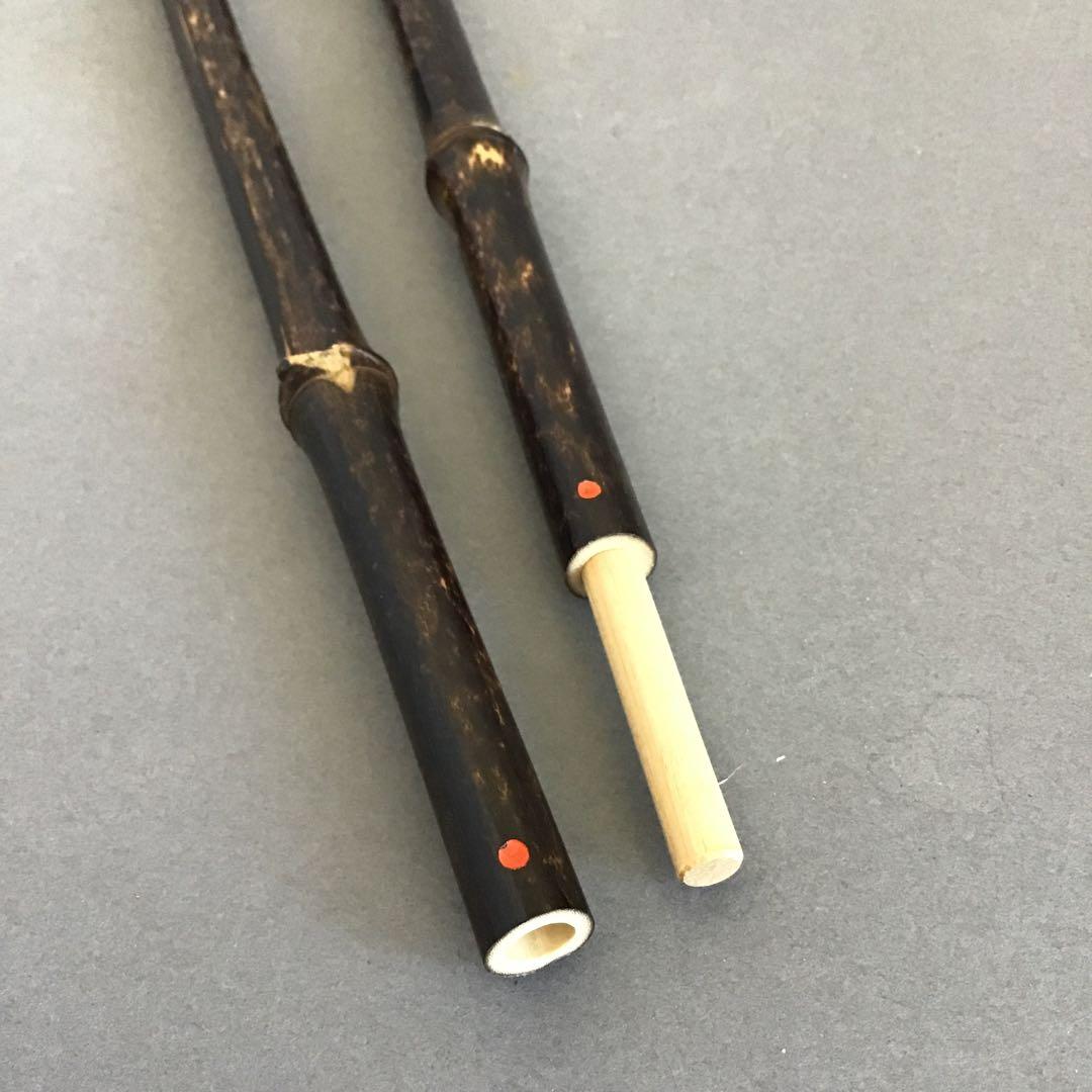 茶道具　掛軸掛け　矢羽津(矢筈)　黒竹　2段組み　金具付　紙箱　S1049KK