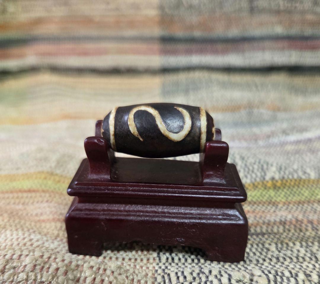 883　天珠　金銭鈎天珠　浮き彫り　貴重　珍品　dzibeads！