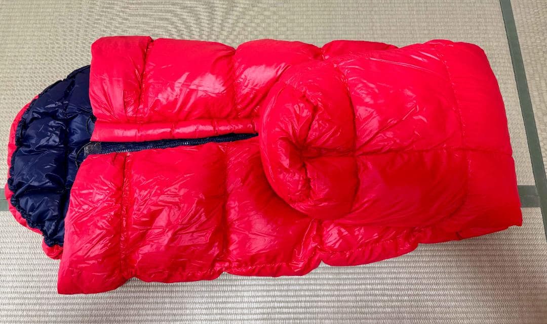 デニムさん専用　ダウンシュラフ （秋＆冬季用）ネイビー/レッド 　天シャン