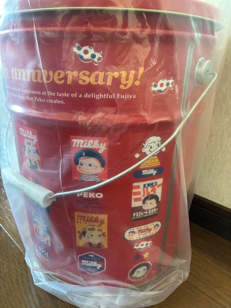 希少 不二家 ペコちゃん ポコちゃん　スツール缶　ペール缶　バケツ缶　収納箱　赤