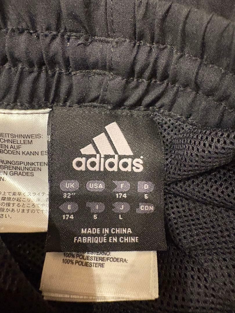 リバプール adidas トレーニングウェア　Lサイズ