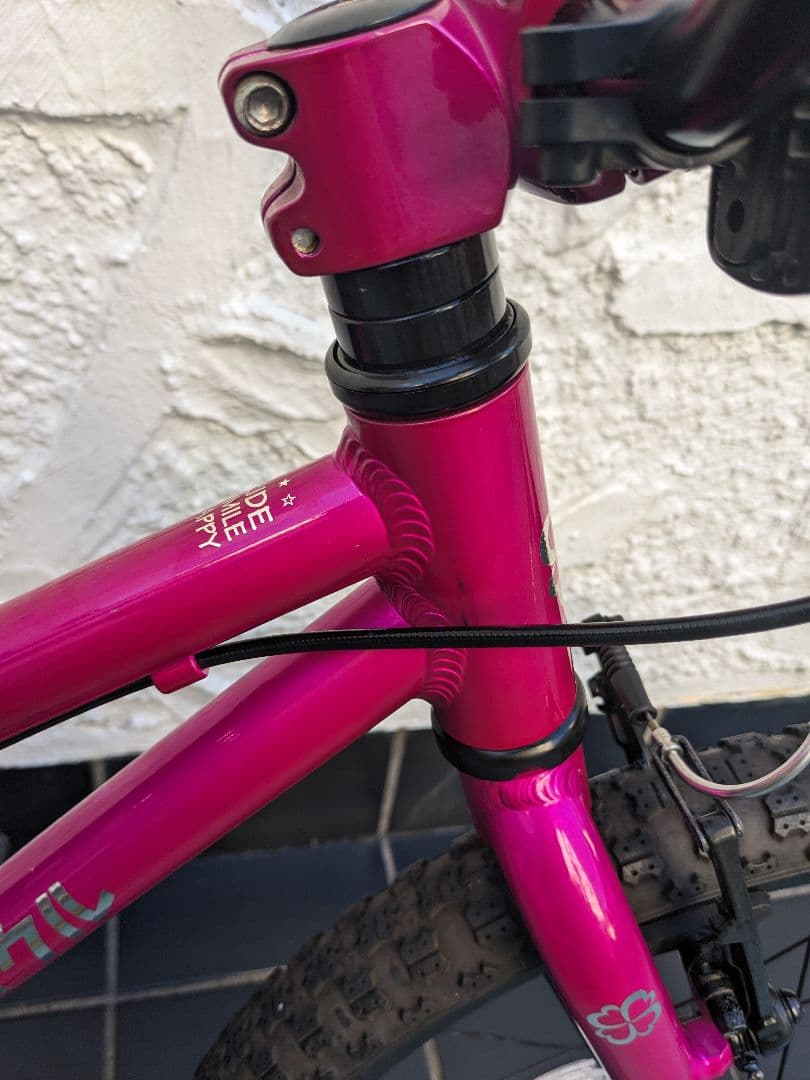 ヨツバサイクル 20インチ クリスタルピンク