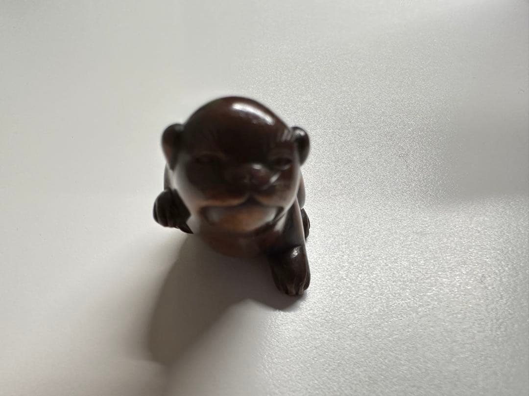 犬の根付(netsuke) 木製　江戸時代