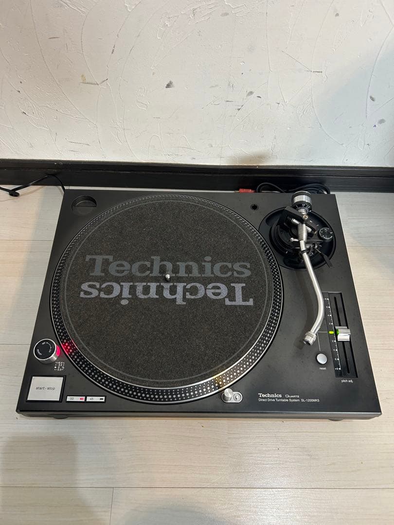 テクニクス SL-1200MK5 ターンテーブル