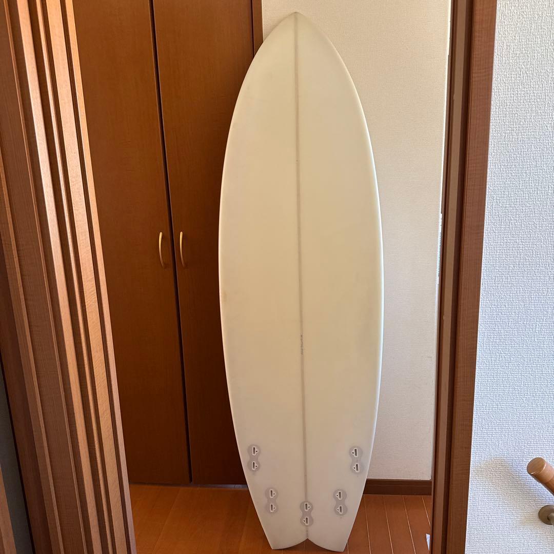 美品　サーフボード　ノーブランド　5フィン　フィッシュ　6.0 38L