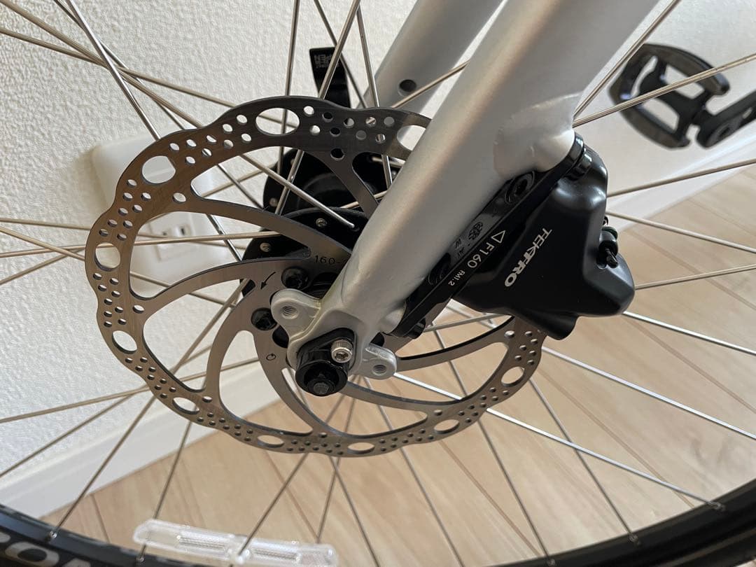 値下げ　ほぼ新品TREK FX2 DISC XS トレッククロスバイク　直接引渡