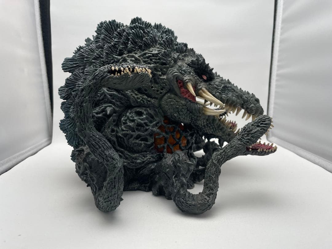 デフォリアル　ゴジラ（1989）&ビオランテ ナイトカラーVer.セット