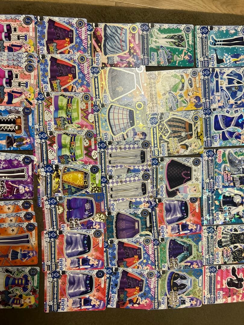 S*様 アイカツカード　大量　まとめ売り　　1000枚以上　お値下げ相談⚪︎