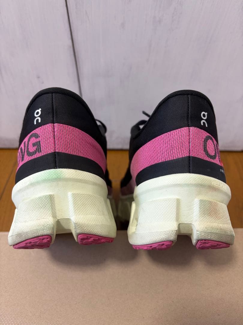 正規品　Cloudmonster Hyper　クラウドモンスターハイパー