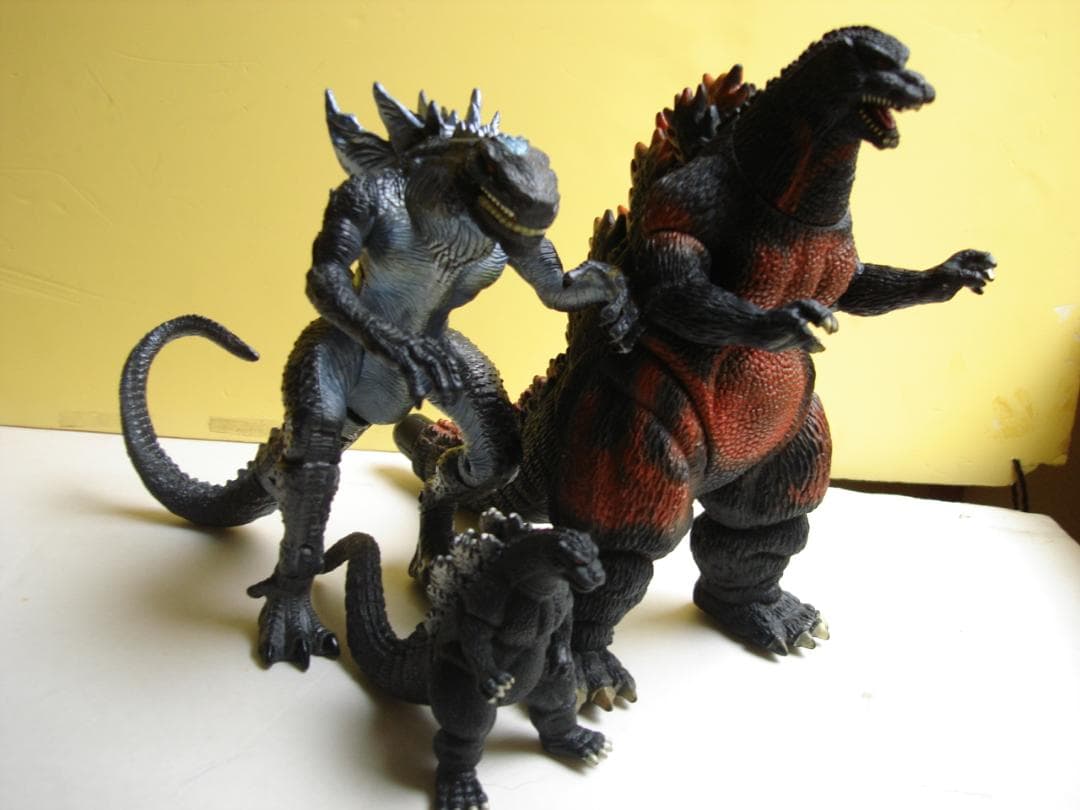 ゴジラ・GODZILLA ゴジラ　オリジナルゴジラ3点セット ●入手困難非売品