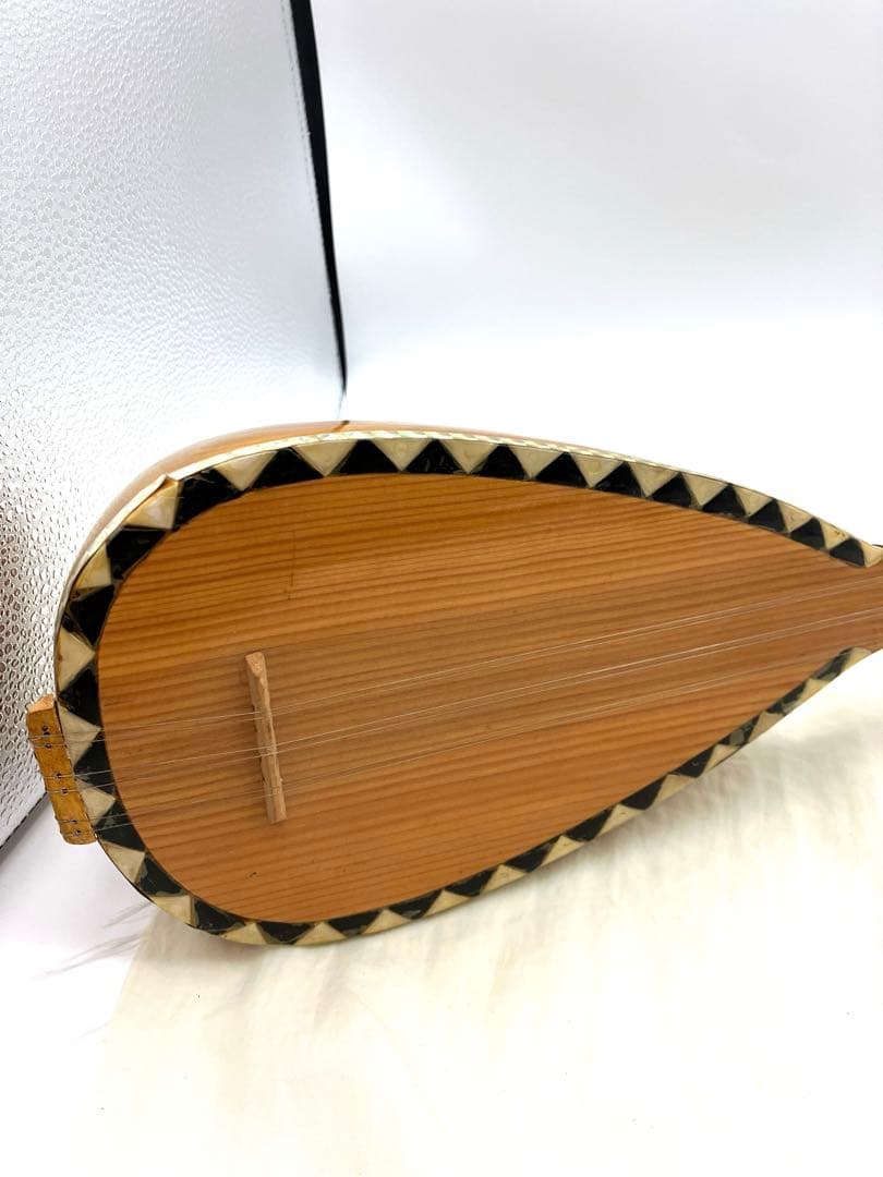 トルコ　サズ　Saz 民族楽器　弦楽器