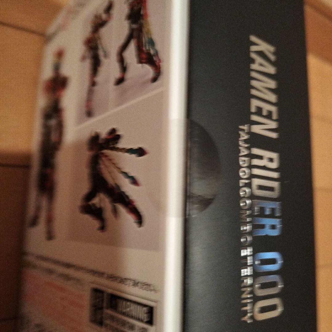 仮面ライダーオーズ　S.H.Figuarts タジャドルコンボエタニティ　真骨彫