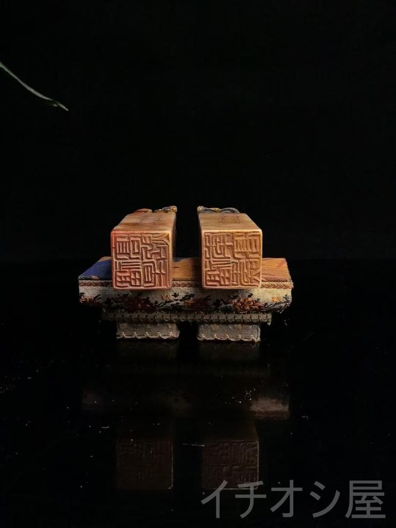 【松鼠南瓜】印章・ 五彩芙蓉石彫刻印章｜寿山石印鑑｜開運置物｜細密彫｜文房聖品