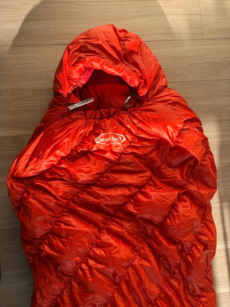 モンベル　#1　ダウンハガー650