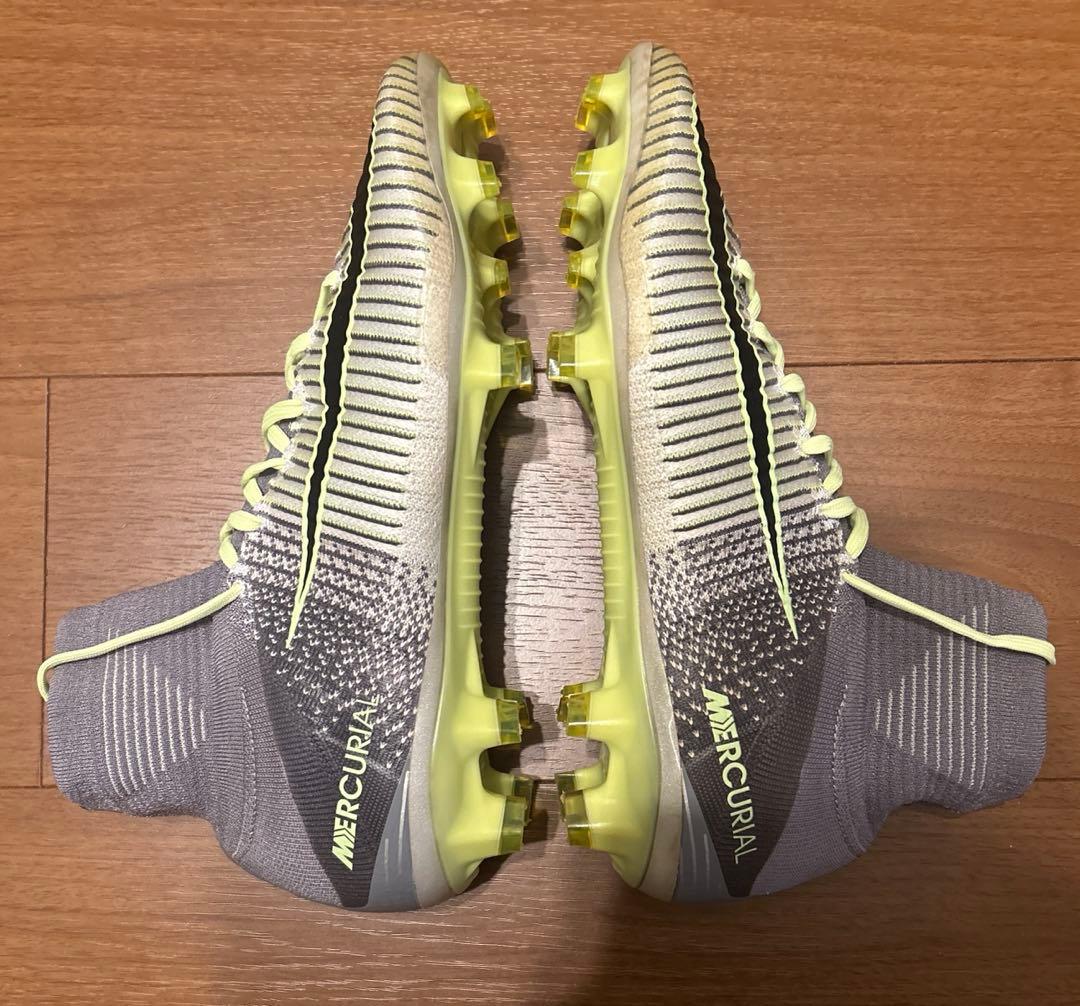 【ほぼ新品】NIKE MERCURIAL SUPER FLY Ⅴ DF FG