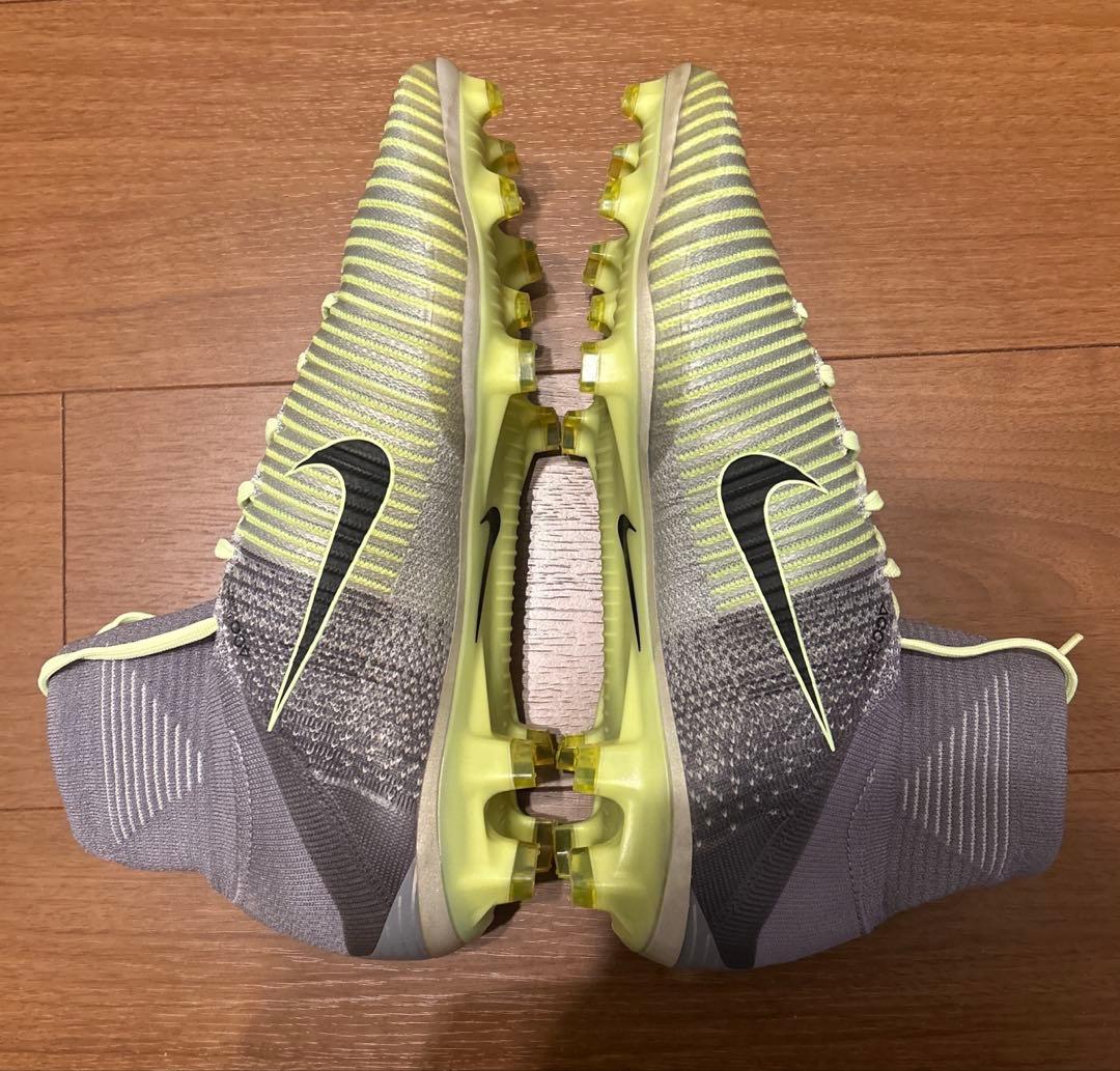 【ほぼ新品】NIKE MERCURIAL SUPER FLY Ⅴ DF FG