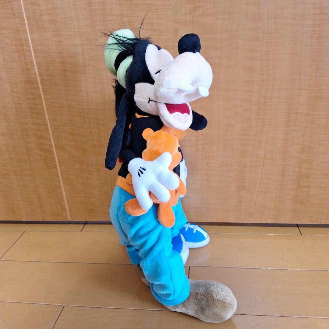 ディズニーストア限定　グーフィー マックス ハグ ぬいぐるみ ディズニー