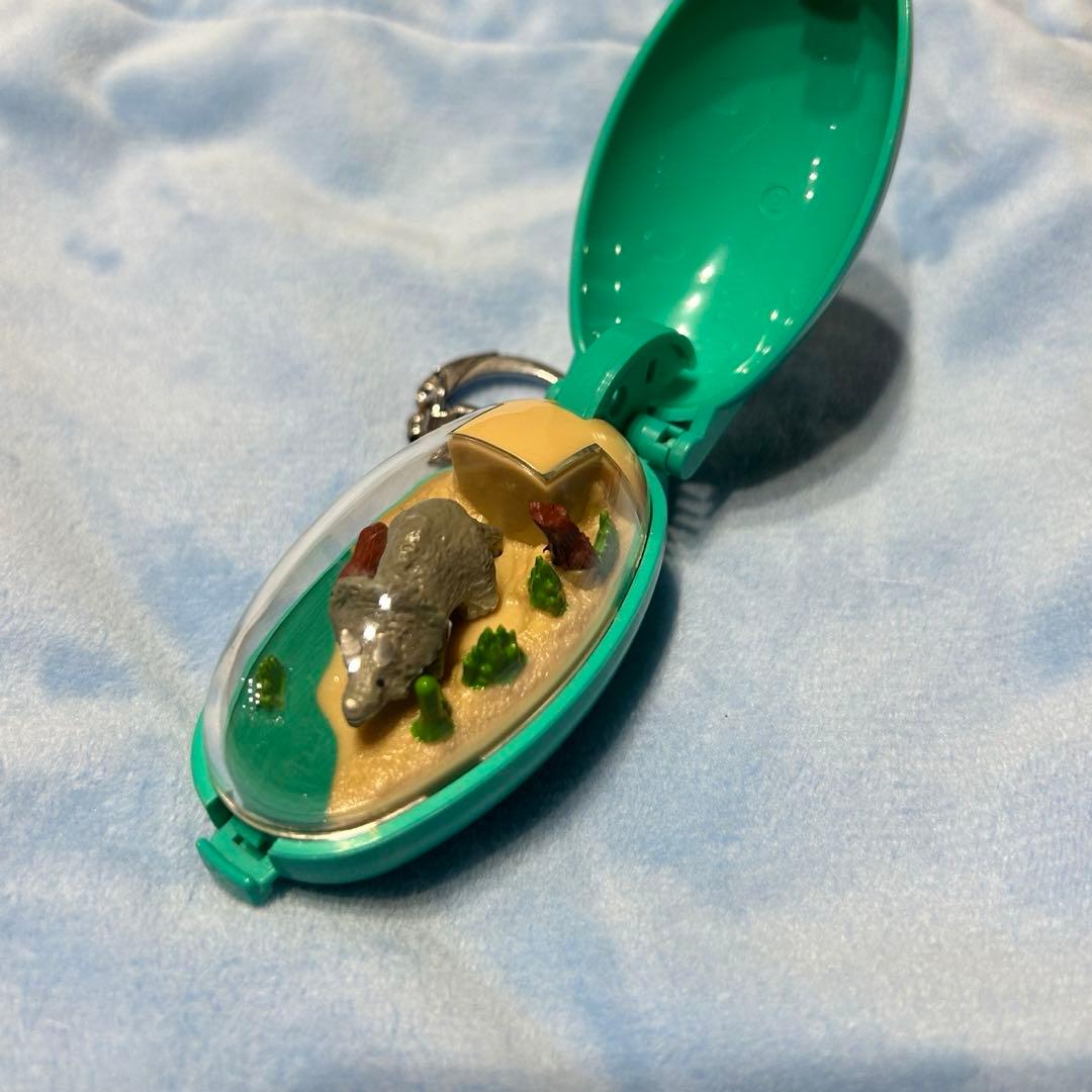 ポケットクリッター　恐竜　トリケラトプス　キーホルダー　レトロ