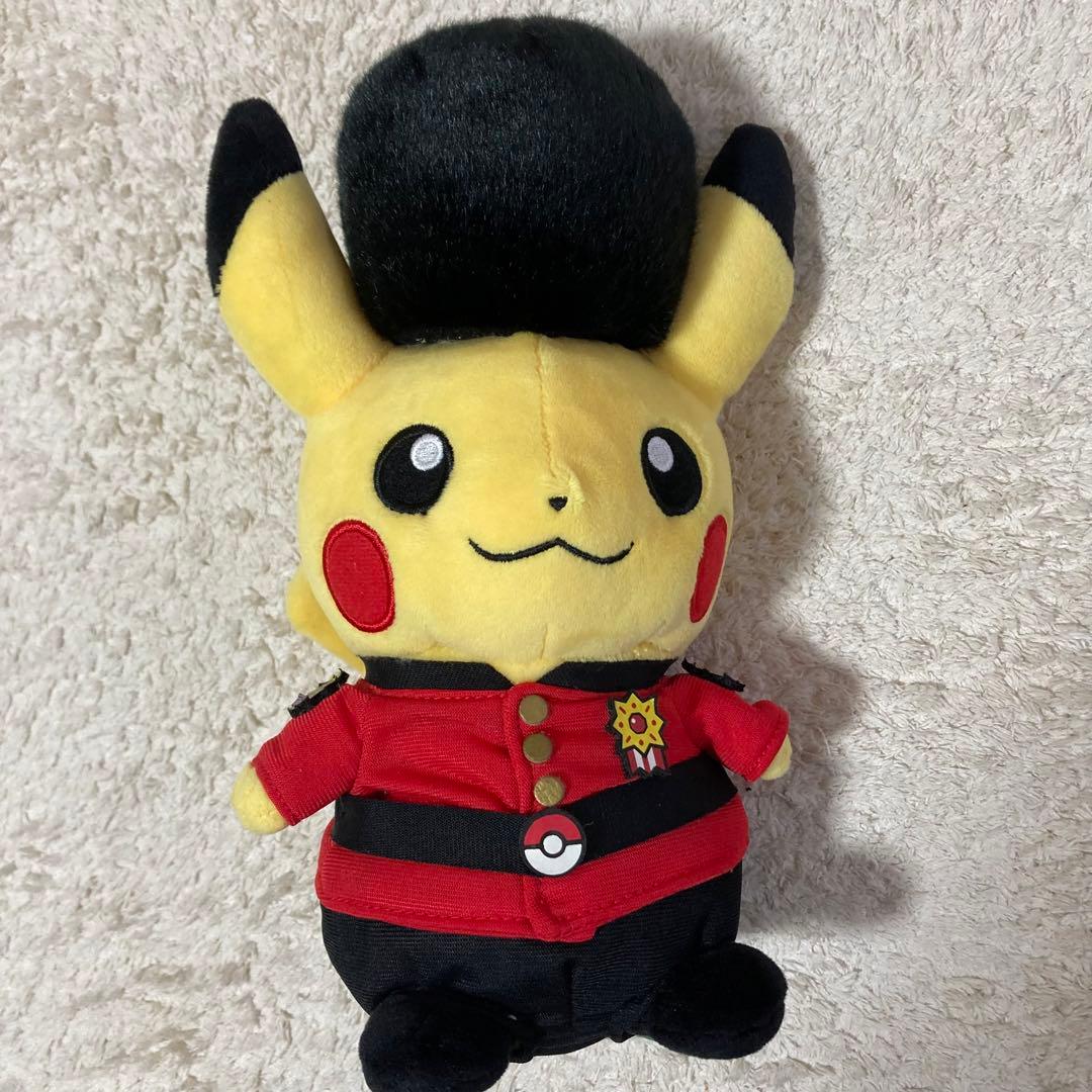 ポケモンセンター　ピカチュウワールド　イギリス　ぬいぐるみ