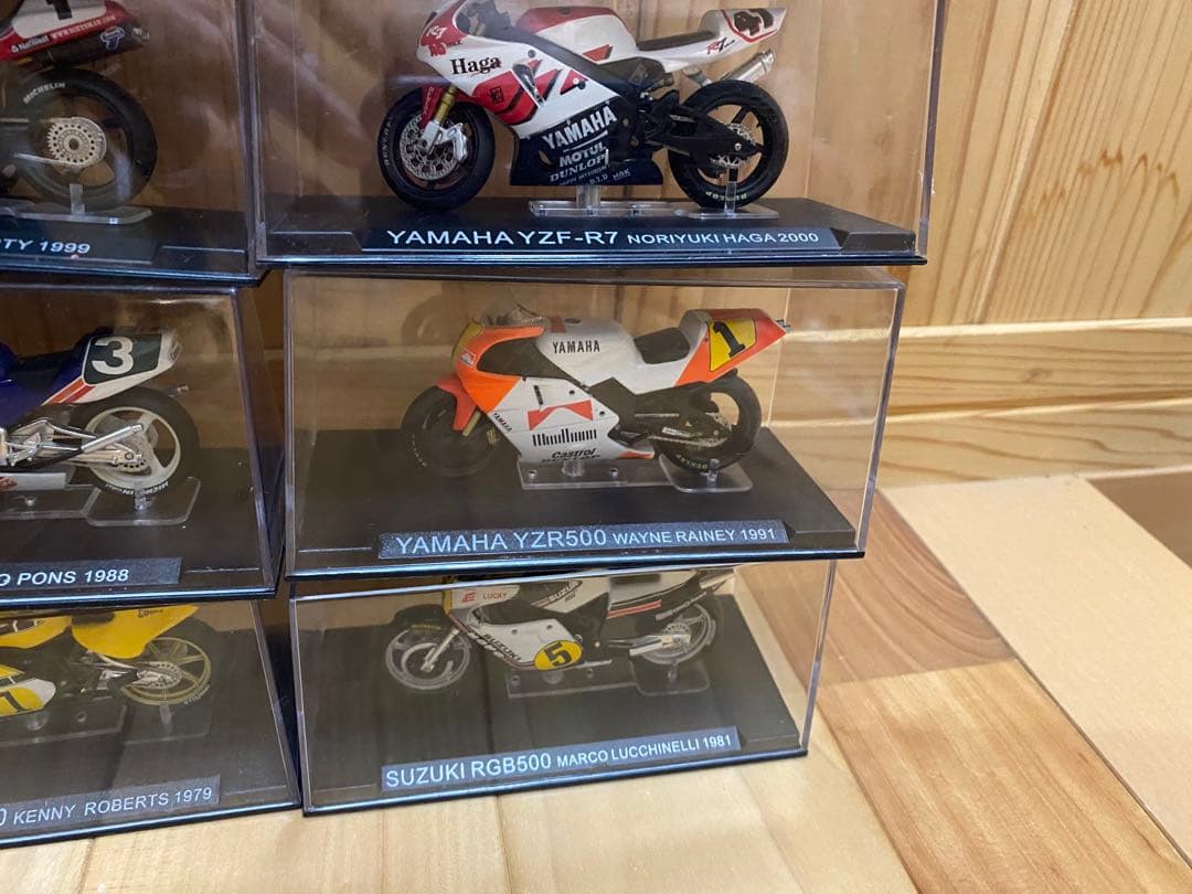 デアゴスティーニ　チャンピオンバイクコレクション