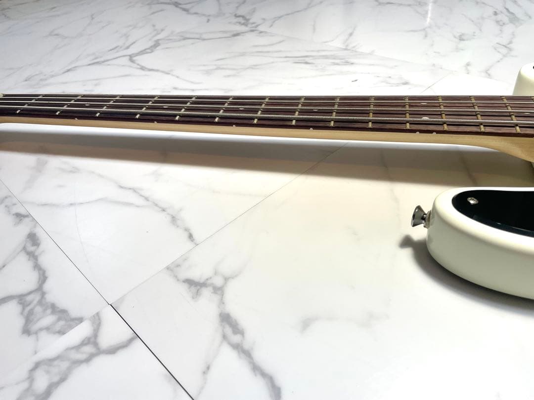 【期間限定】Fender Squier Mike Dirnt PB エレキベース