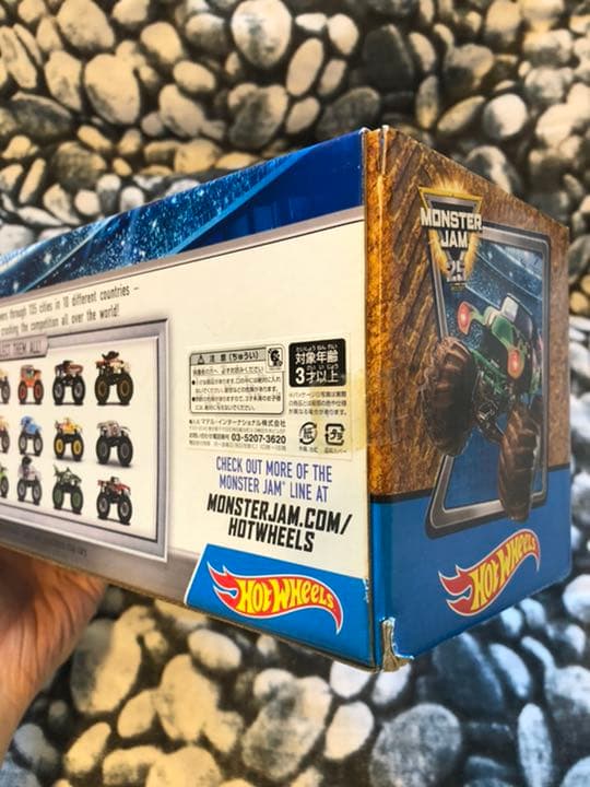 Hot Wheels モンスタージャム ツアーフェイバリット 25周年記念