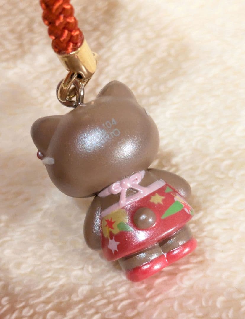 【ハローキティ】Kitty＆Daniel　沖縄限定　日焼け　ご当地キティ　根付け