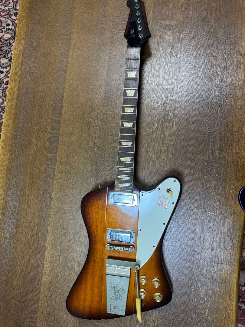 ギター Burny Firebird