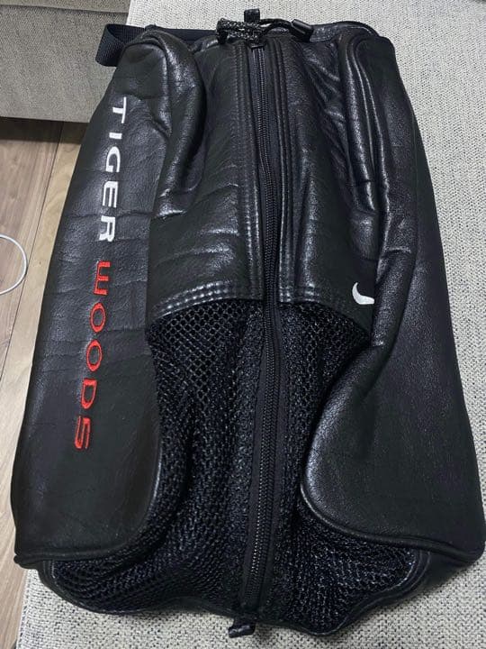 NIKE タイガーウッズモデル シューズバッグ 本革