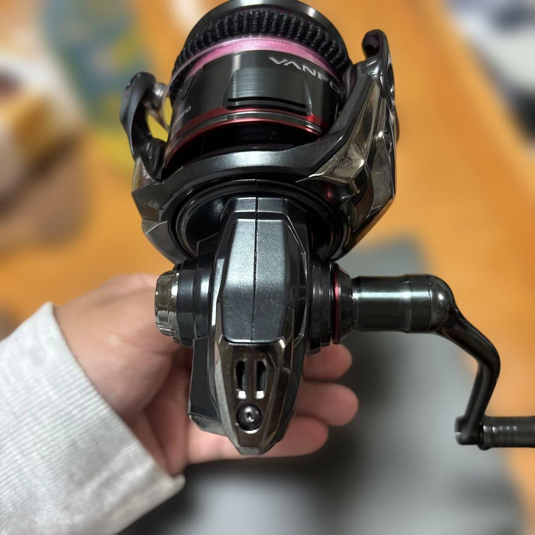 2*4様 新品SHIMANO 24ヴァンフォート5000XG