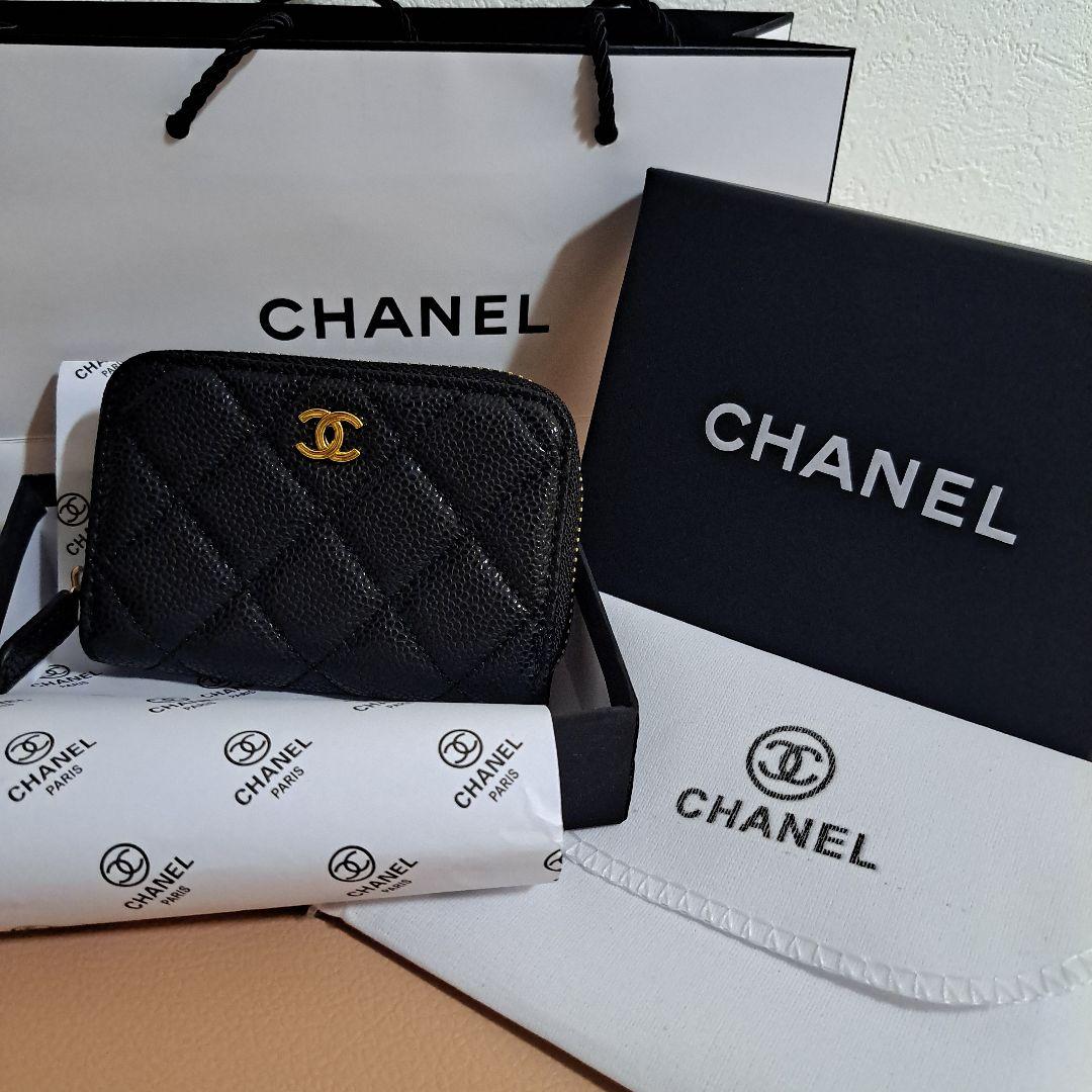 ☆CHANEL☆ノベルティ☆キルティングケース • カードケース • 財布