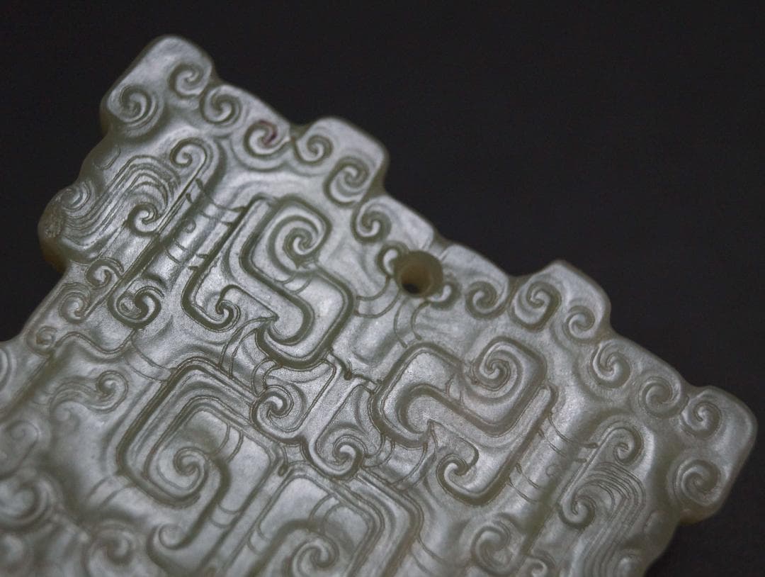 古代 和田玉(ホータン)細工彫り獣面珮 大型根付 帯飾り 提げ物 装飾品☆戦漢彫