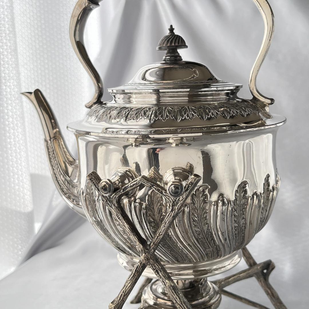 【Walker & Hall】 ビクトリアン ティーケトル バナー / スタンド