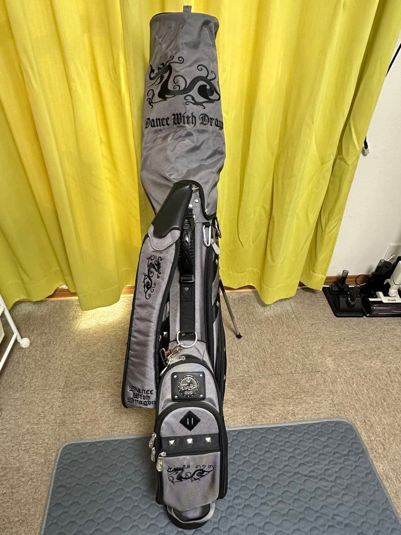 ダンスウィズドラゴン　ゴルフバック