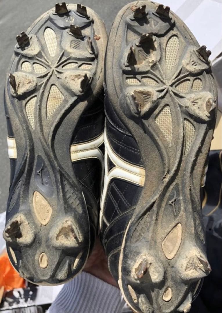 激レア 日本ハムファイターズ 斉藤佑樹投手 実使用スパイク ミズノプロ