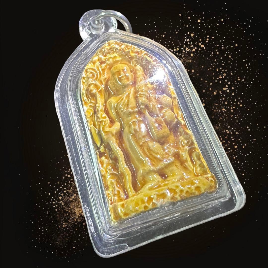 【遺髪袈裟入り幸福安産の羅漢】プラシヴァリ　施しのLPチェロン師　プラクルアン